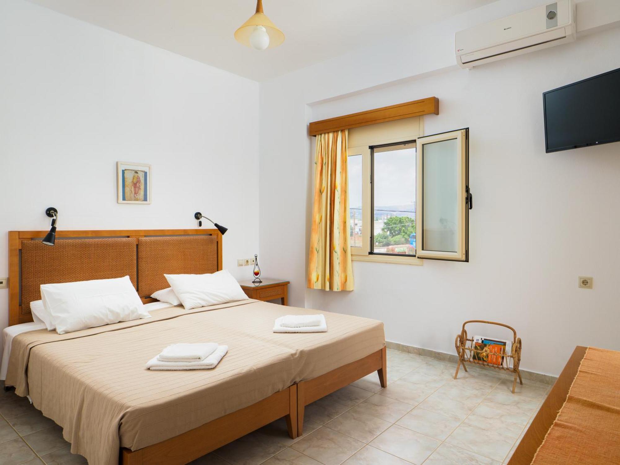 Fotis Studios Apartments Gouves Esterno foto